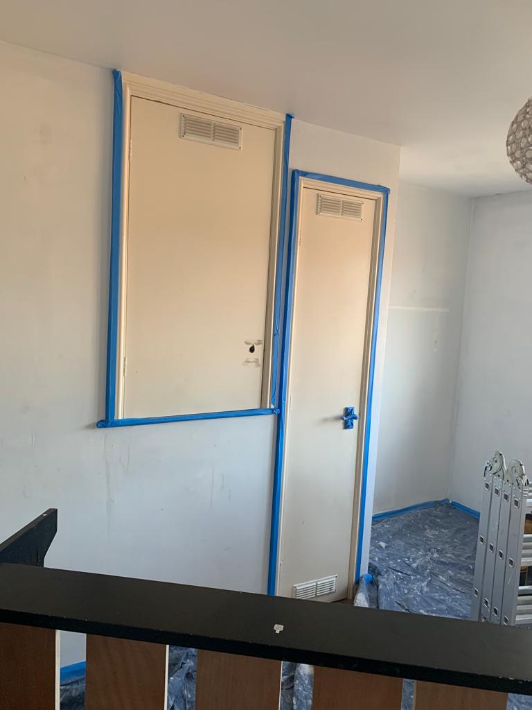 329368592_957276698596122_6888945825660713045_n Masking frames for painting